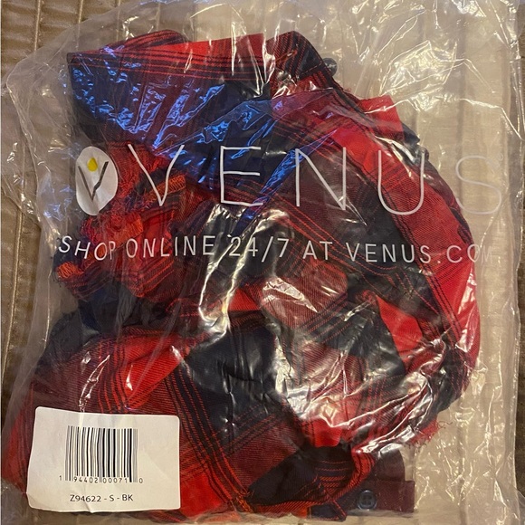 NEW - VENUS red and black plaid high-low tunic top size 8 - Picture 6 of 8